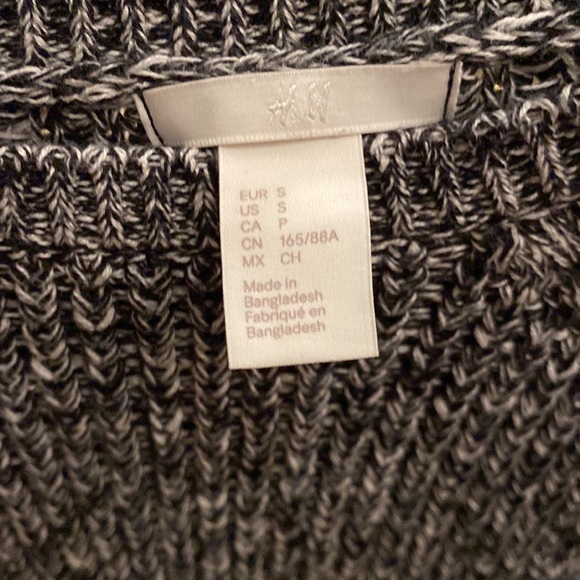 Knitted Sweater - Picture 2 of 2